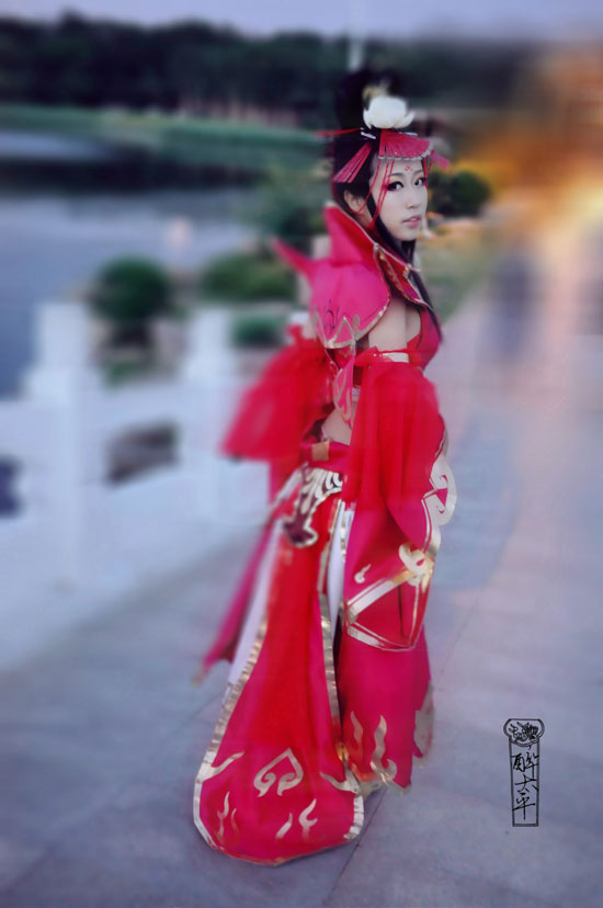 醉太平：美人为捏脸系统而COS